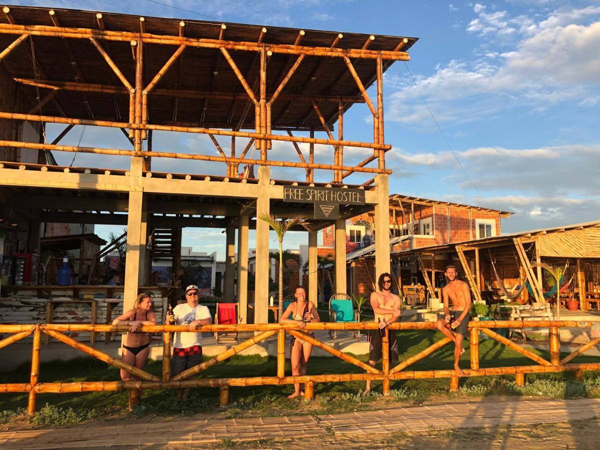 Free Spirit Ecuador, Puerto Engabao Exterior foto