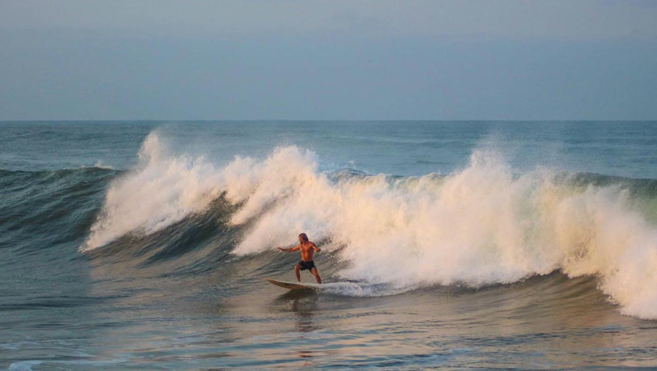 Free Spirit Ecuador, Puerto Engabao Exterior foto